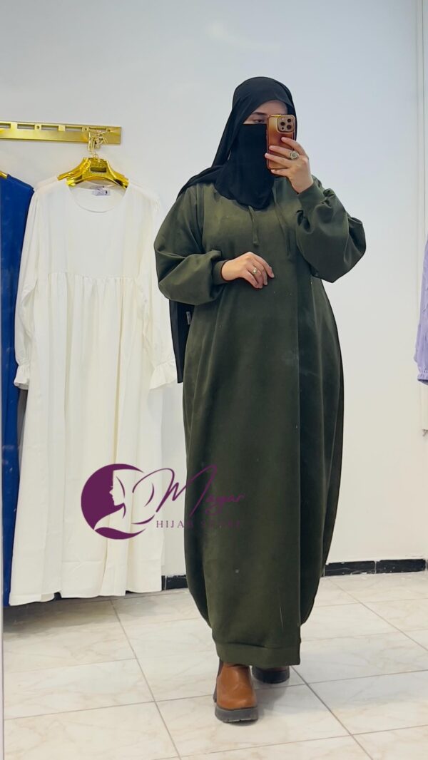 Abaya femme une pièce avec capuche