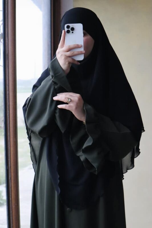 Abaya femme une pièce "MALIKA" Vert Militaire longue abaya femme robe moderne Tunisie